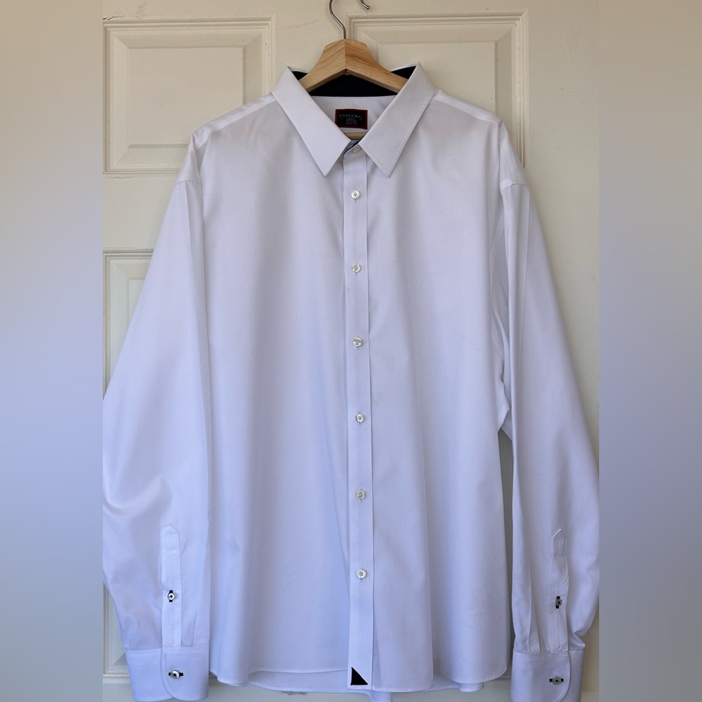 UNTUCKit Long-Sleeved Button Down XXXLC‎